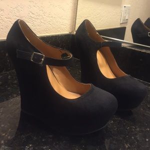 Charlotte russe black heels