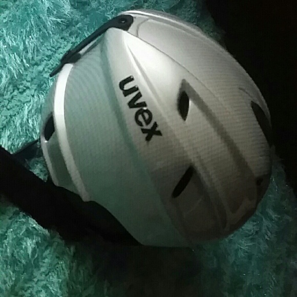 Uvex ski helmet