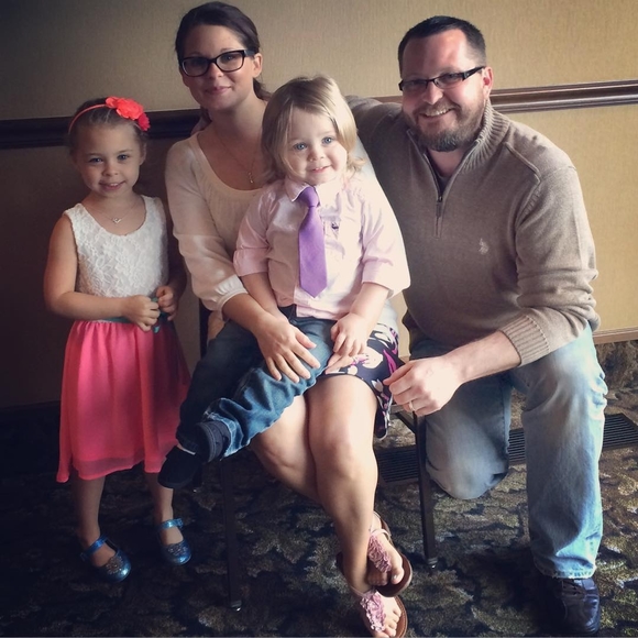 Meet your Posher, Leah - Picture 1 of 1