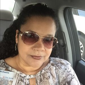 Meet your Posher, Michelle