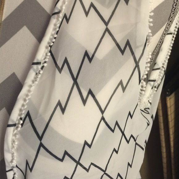 NWOT SWIM COVER UP - Picture 2 of 4