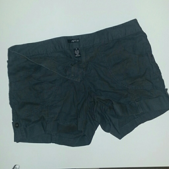 Apt.9 gray shorts