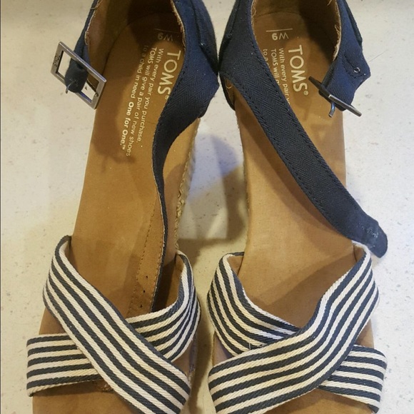 Toms wedges