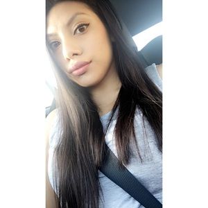 Meet your Posher, Keren