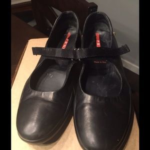 Prada Mary Jane shoes size 7.5 (38)