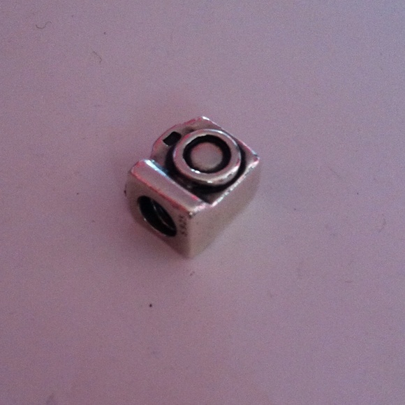 Camera pandora charm