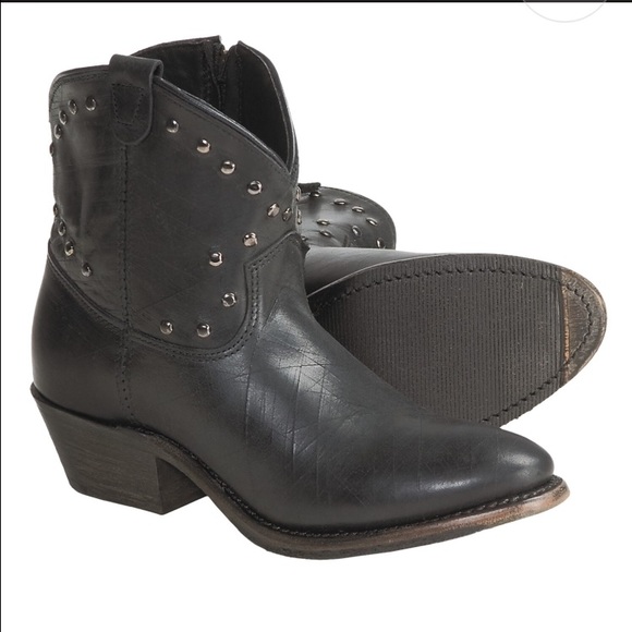 Vintage Shoe Co. Luisa Studded Cowboy Boots
