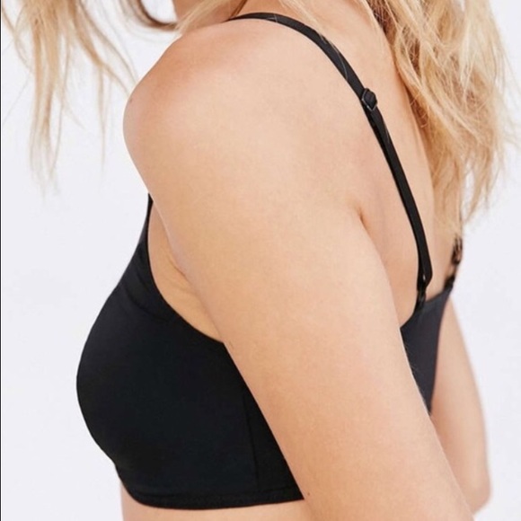 🆕UO Mesh Insert High Neck Bralette (Small) - Picture 3 of 3