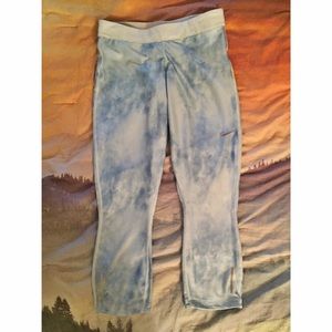 Nike Cloud Print Dri Fit Leggings!