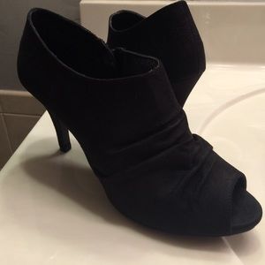 EUC Black Peep Toe Ankle Booties