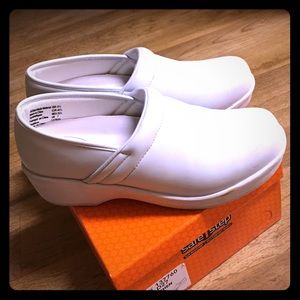 White nurse shoes