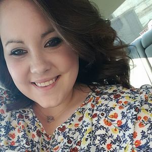 Meet your Posher, Nina