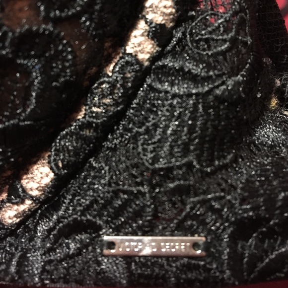 Victoria Secret lace "the miracle bra balconet" - Picture 3 of 4