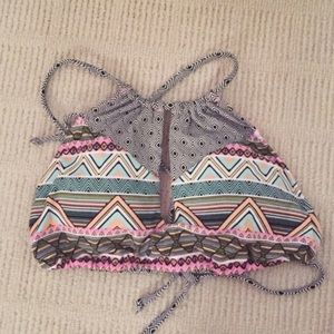 Adorable mixed print keyhole high neck swim top
