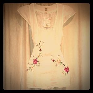 NWT: FREE PEOPLE White Linen Floral Embroidery Top