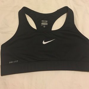 Nike Dri-fit sports bra