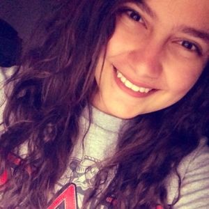 Meet your Posher, Sandy