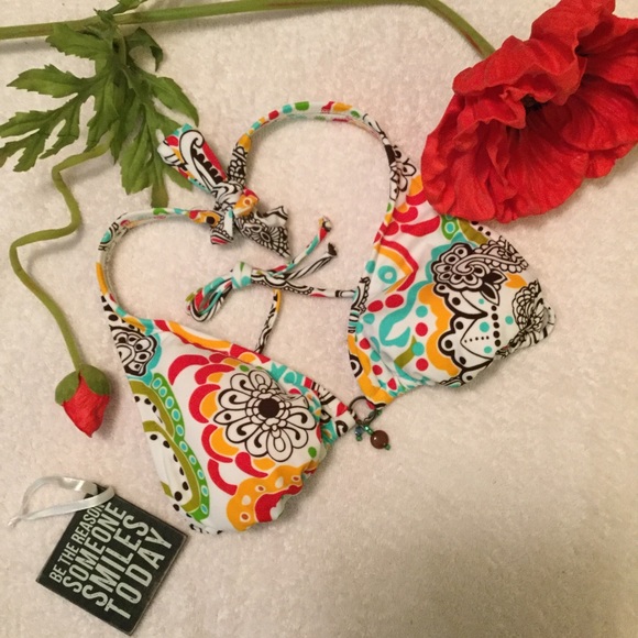 ISLAND SOUL BIKINI TOP