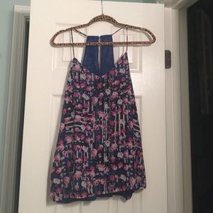 Floral top