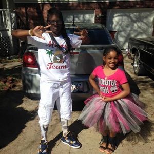 Meet your Posher, Nikki