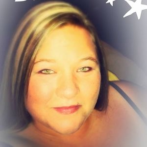 Meet your Posher, Tushi