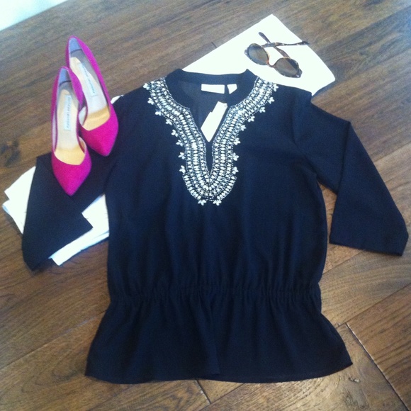 NEW!! - CHICOS - Embellished Black "Katrina" Top