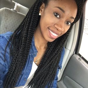 Meet your Posher, Brittney