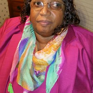 Meet your Posher, Stella