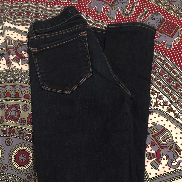 S ＯＬＤ 💝 J Brand straight leg blue jeans! - Picture 1 of 1