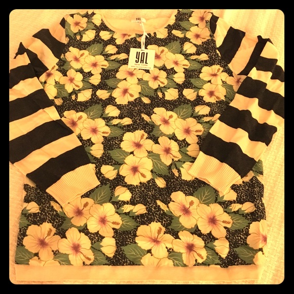 NWT floral top with striped sleeves