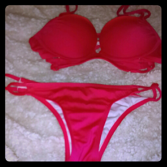 Victoria Secret bakini