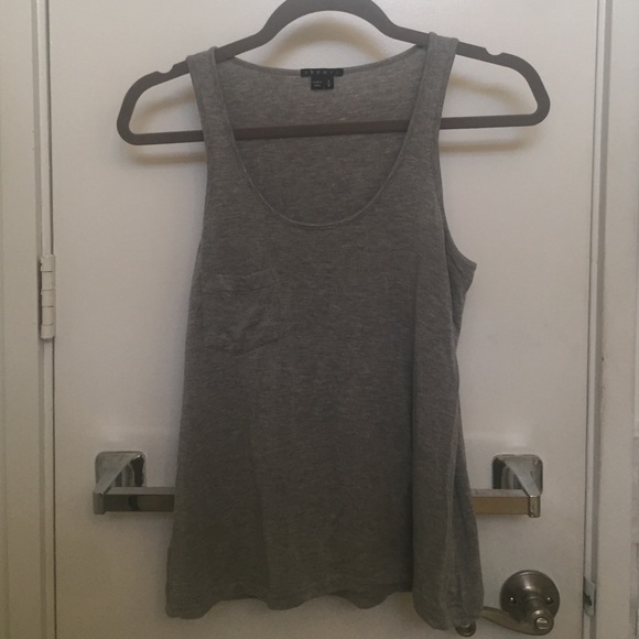 EUC Theory Grey Stretch Relaxed Fit Pocket Tank - Picture 2 of 4