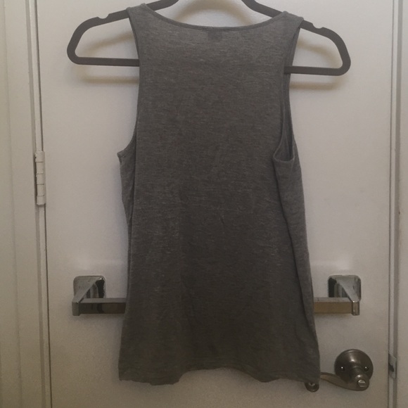 EUC Theory Grey Stretch Relaxed Fit Pocket Tank - Picture 3 of 4