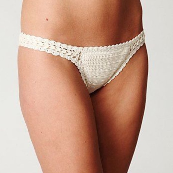 Lisa Maree crochet bikini bottoms