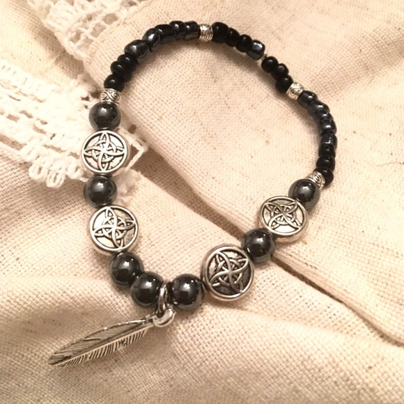Stress Healing Bracelet - Picture 1 of 4