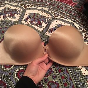 32C Bombshell Victoria's Secret push-up strapless