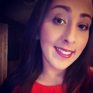 Meet your Posher, Valerie