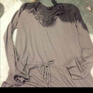 Small shirt New York and company