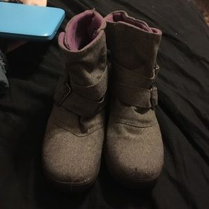 Ankle Gray Buckle Boots With A Purple Inside