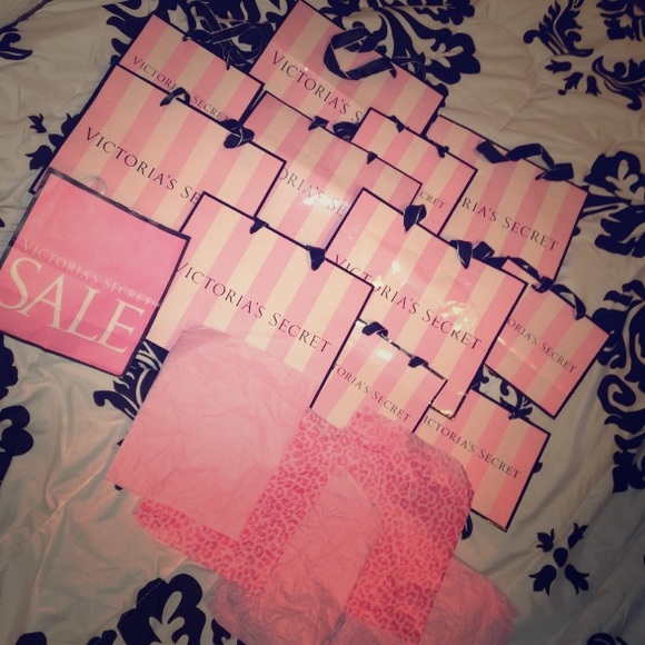 Victoria's Secret Bags 💓