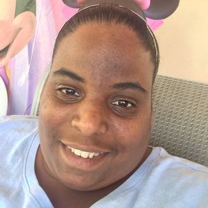 Meet your Posher, Aida