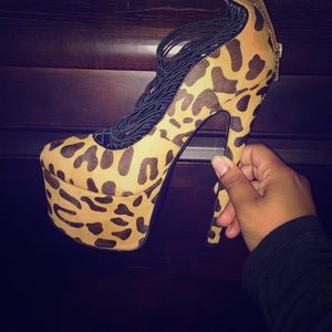 Hot Leopard Print Heels
