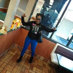 Meet your Posher, Cacheta