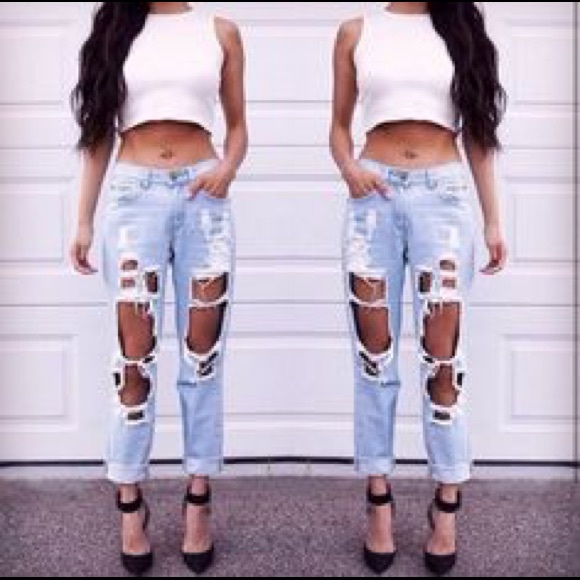 Reverse boyfriend ripped jeans