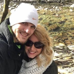 Meet your Posher, Bobbie