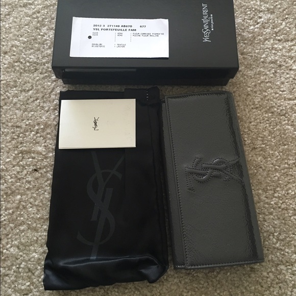 ❌SOLD❌ YSL Yves Saint Laurent Long Wallet - Picture 2 of 4