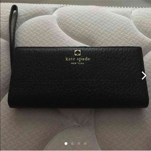 Kate Spade black Wrislet/wallet