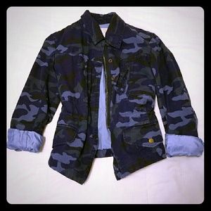 GAP blue camo jacket