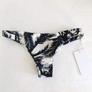 Mikoh Zuma Bottoms