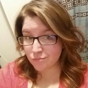 Meet your Posher, Alicia